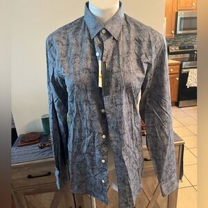 NWT Perry‎ Ellis slim fit men’s button down shirt